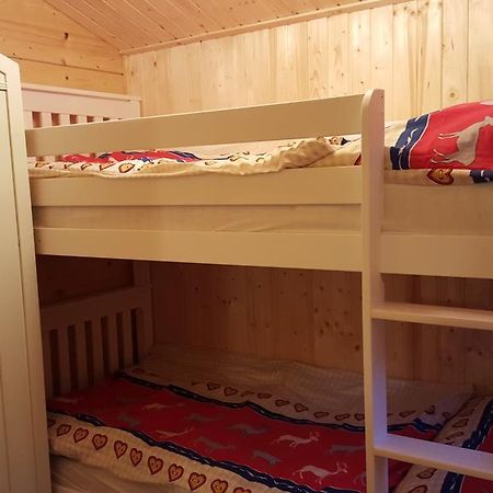 Swisscottages Blockhaus Schonengrund Номер фото
